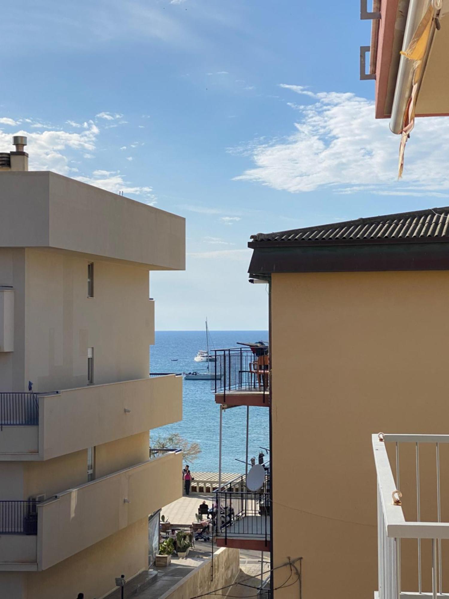 Casa Davi Lägenhet Cefalù Exteriör bild